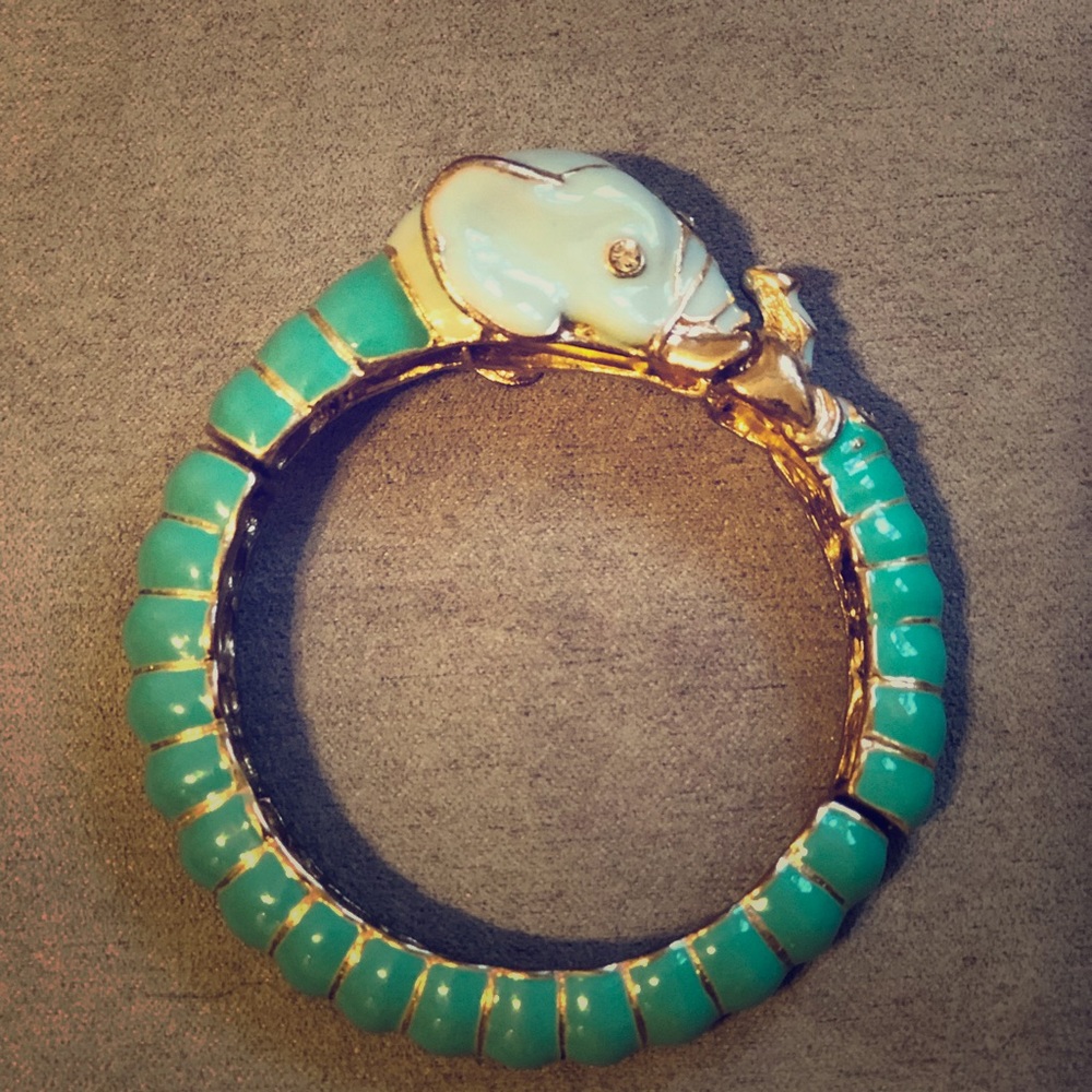 Elephant head bracelet